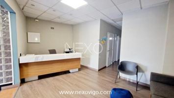 Local comercial en venta en Cangas, Avenida de Ourense, 36947 photo 0