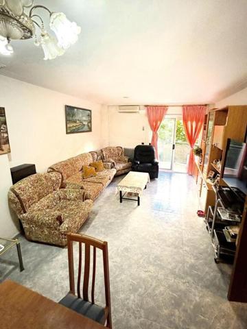 Piso en venta en Olesa de Montserrat photo 0