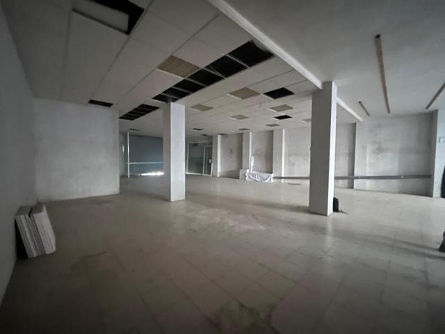 Local comercial en venta en Igualada, Centre photo 0