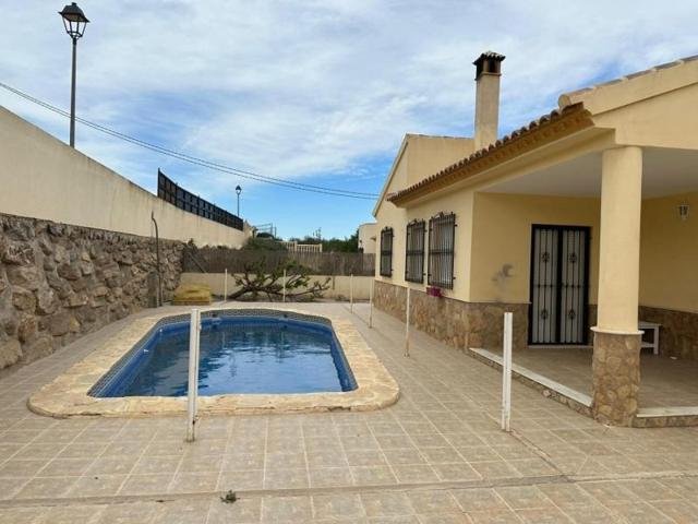 Adosada en venta en Arboleas, Limaria photo 0