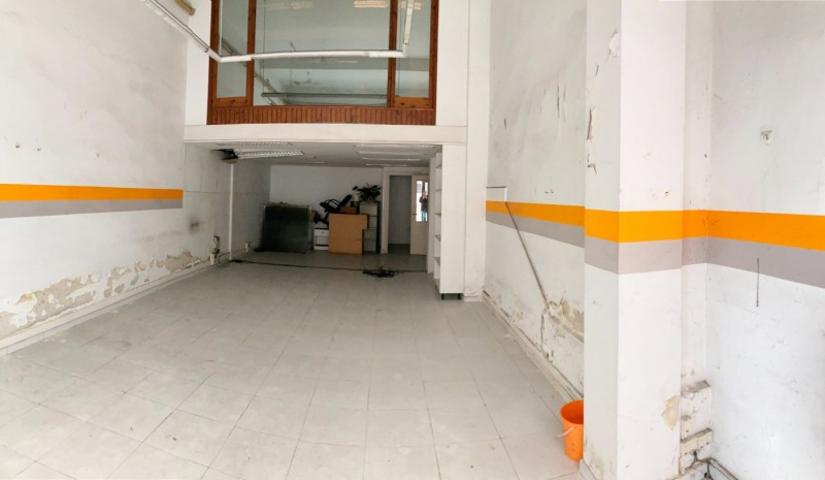 Local comercial en venta en A Coruña, Plaza de Vigo photo 0