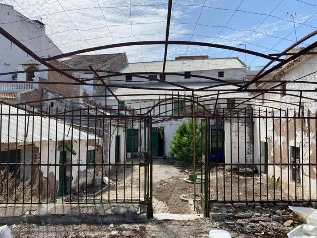 Casa en venta en Huétor Tájar, CENTRO photo 0