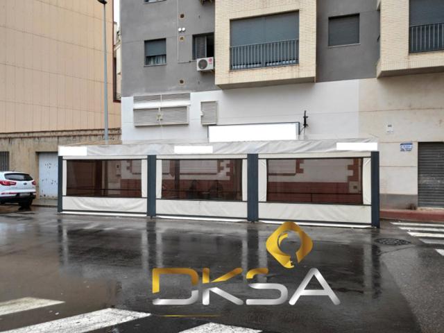 Local comercial en venta en Villarreal, Cariñena photo 0