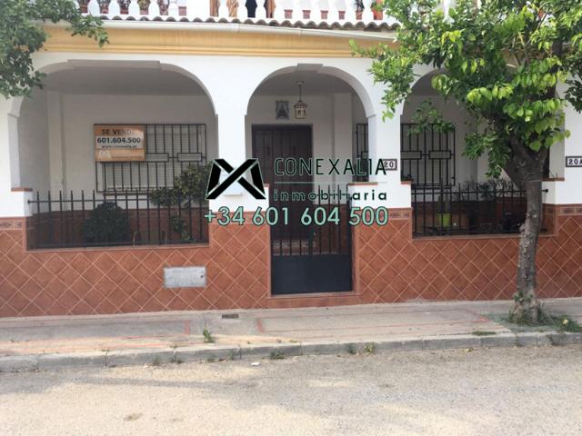 Casa en venta en Algodonales, Algodonales photo 0