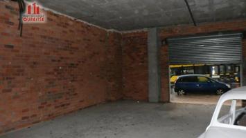 Local comercial en venta en Ourense, Veintiuno photo 0