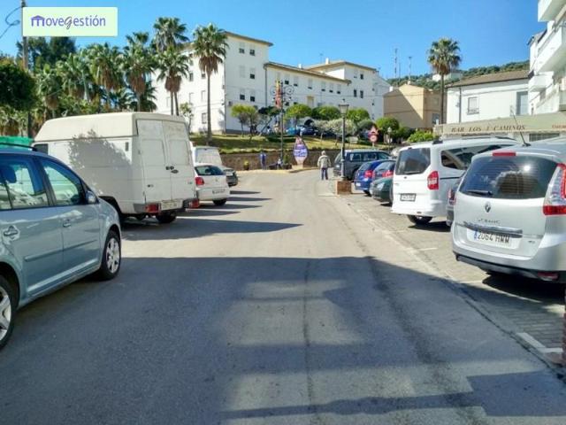 Local comercial en venta en Ubrique, AVENIDA DE CADIZ photo 0