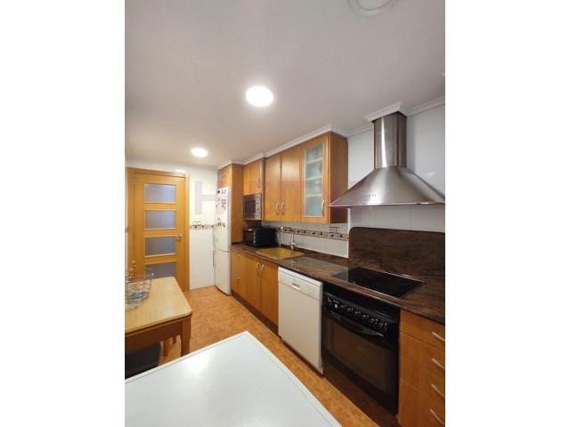 Piso en venta en Valencia, Els Orriols photo 0