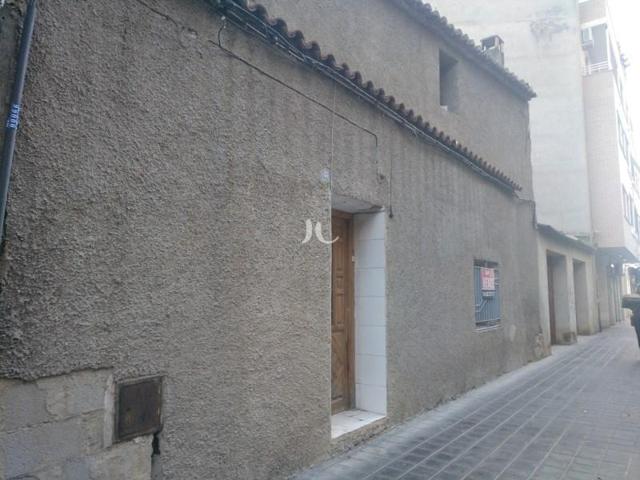 Casas de pueblo en venta en Llíria, Ciutat Jardi del Cami de Mura photo 0