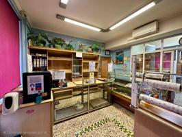 Local comercial en venta en Ponferrada, La Cemba photo 0