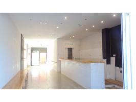 Local comercial en venta en Vilafranca del Penedès photo 0