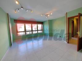 Piso en venta en Lugo photo 0