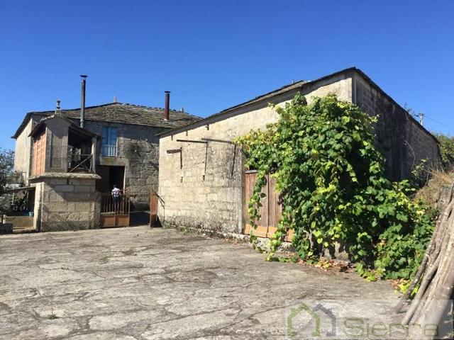 Casa en venta en Sarria photo 0