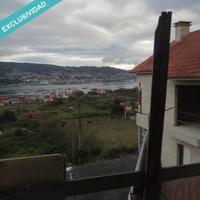 Casa en venta en Moaña photo 0