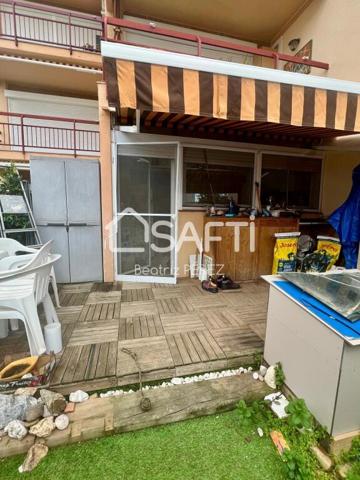 Piso en venta en Palamós photo 0