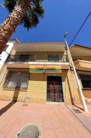 Chalet en venta en Zurgena photo 0