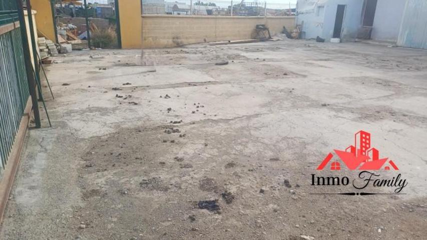 Nave industrial en venta en Almería, La cañada photo 0