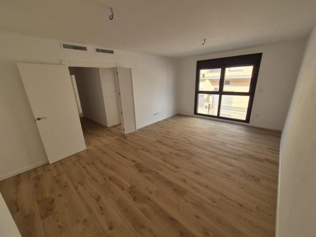 Piso en venta en Elda, Parque del Río photo 0