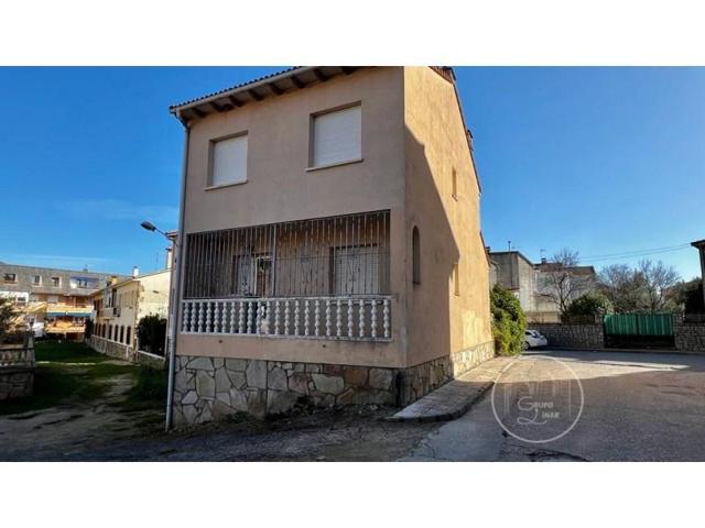 Chalet en venta en Sotillo de la Adrada photo 0