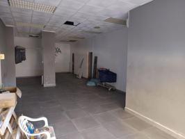 Local comercial en venta en Xirivella, Xirivella photo 0