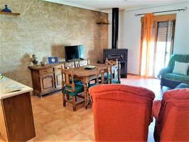 Casa en venta en Cazorla, Cazorla photo 0