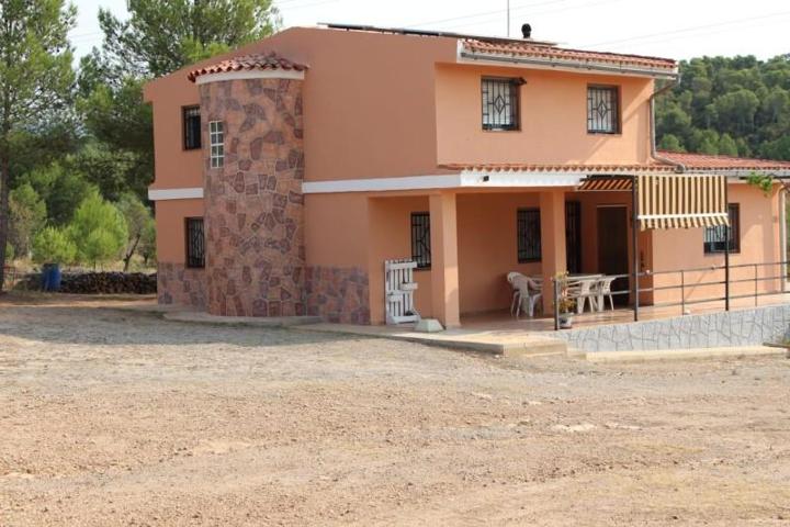 Chalet en venta en Villar del Arzobispo photo 0
