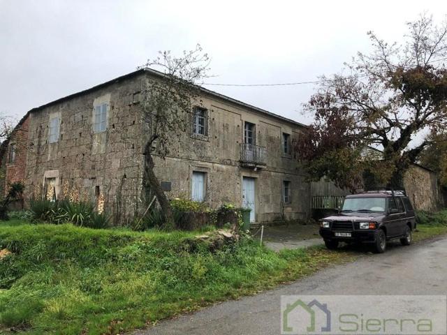 Casa en venta en Sarria photo 0