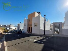 Bungalow en venta en Periana photo 0