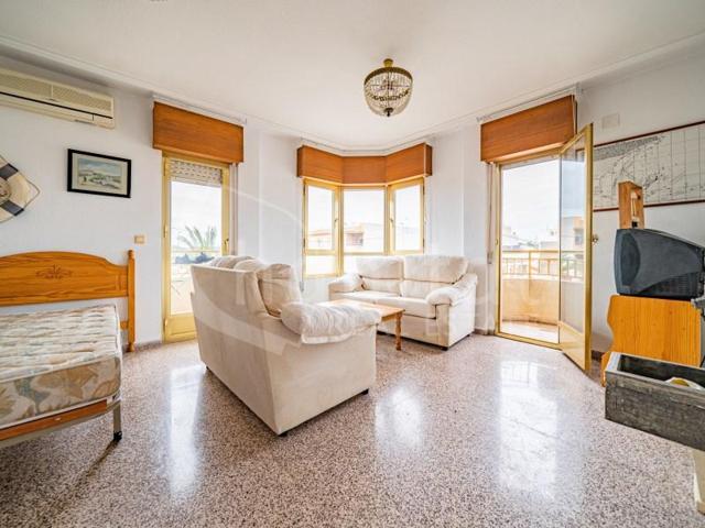 Apartamento en venta en Los Montesinos photo 0