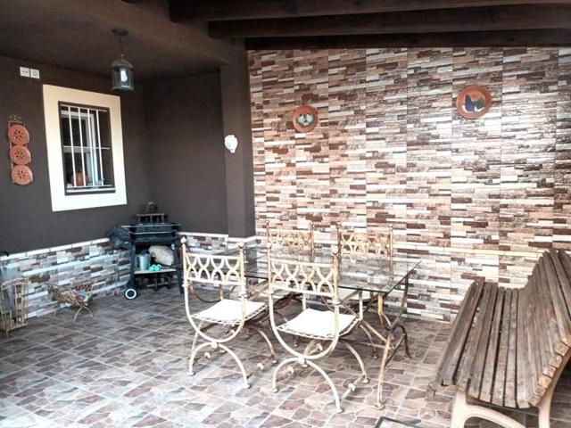 Casa en venta en Villaverde del Río, Villaverde del Río photo 0