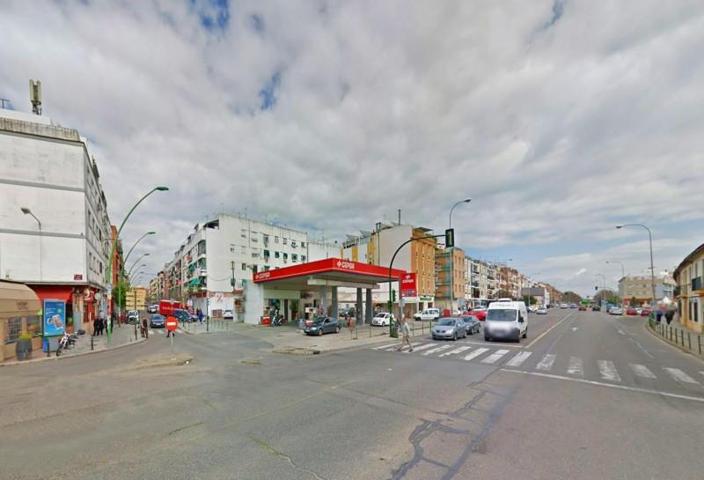 Piso en venta en Córdoba, Av. Barcelona - Viñuela - Rescatado photo 0