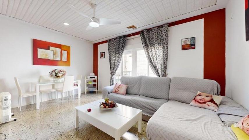 Casa en venta en Alzira, Alquenencia photo 0