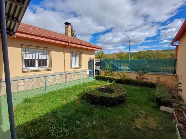 Casa en venta en Cuadros, Cuadros photo 0