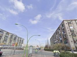 Piso en venta en Sant Adrià de Besòs, El Besós photo 0