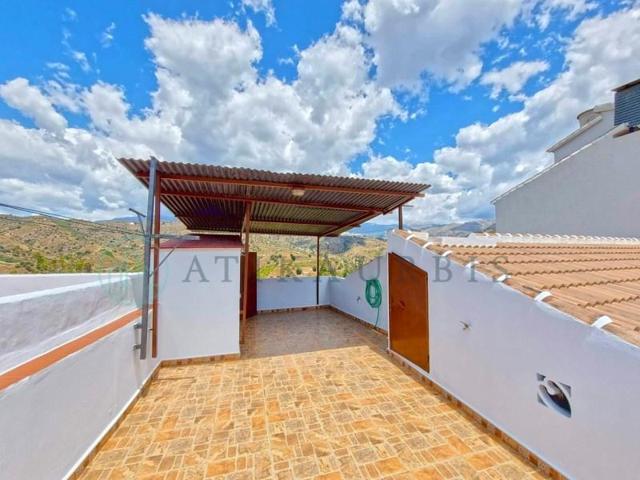 Casas de pueblo en venta en Sayalonga photo 0