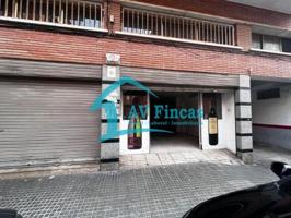 Local comercial en venta en Viladecans, Centre photo 0