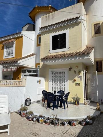 Duplex en venta en Orihuela Costa, La Florida photo 0