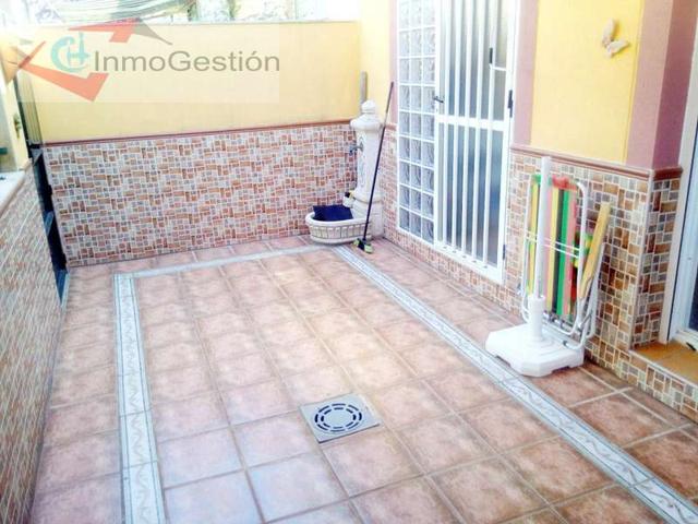 Chalet en venta en Cáceres photo 0