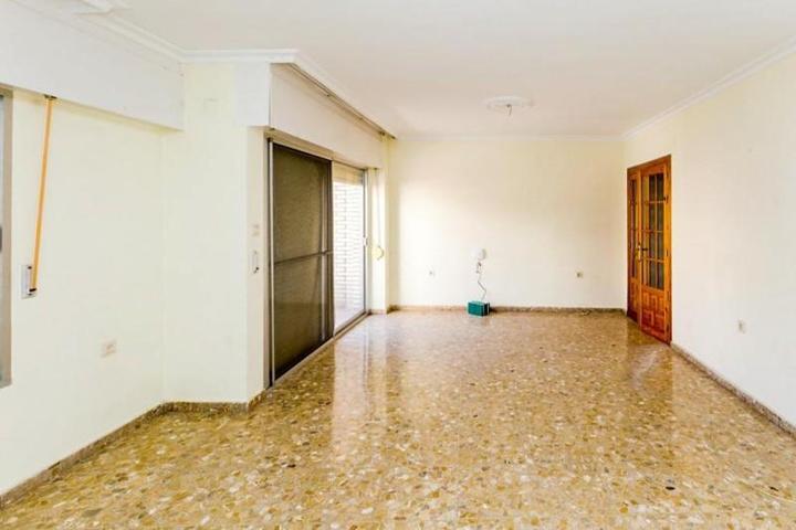 Piso en venta en Motril, Centro photo 0