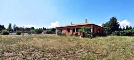 Casa con terreno en venta en Ciudad Real, AFUERAS photo 0