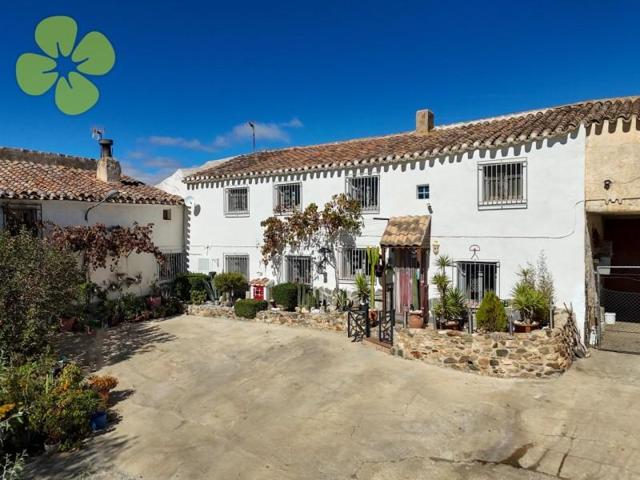 Casa con terreno en venta en Oria, Oria photo 0