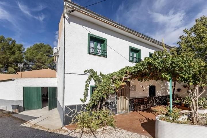 Casa en venta en Arenas del Rey, Pantano de los bermejales photo 0