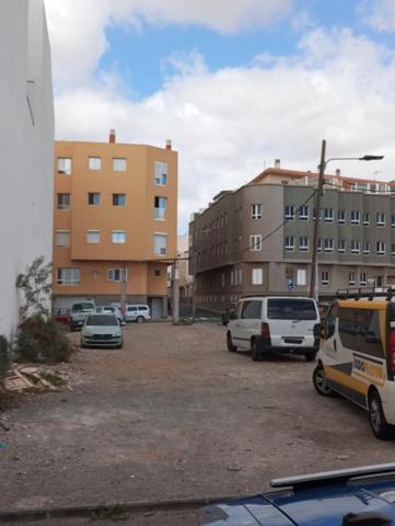 Terreno en venta en Santa Lucía de Tirajana, Vecindario photo 0