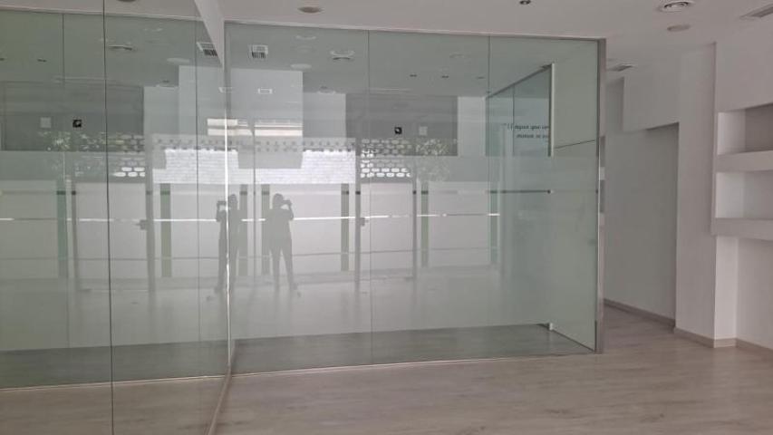 Local comercial en venta en Córdoba, Zoco photo 0