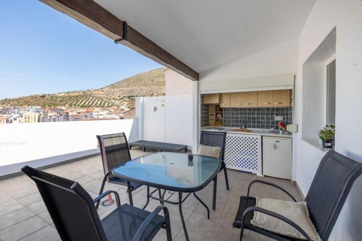 Adosada en venta en Loja, CENTRO photo 0