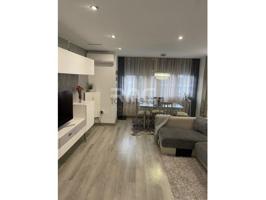 Piso en venta en Valencia, Natzaret photo 0