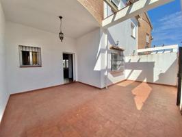 Adosada en venta en Mollina, Castaño photo 0