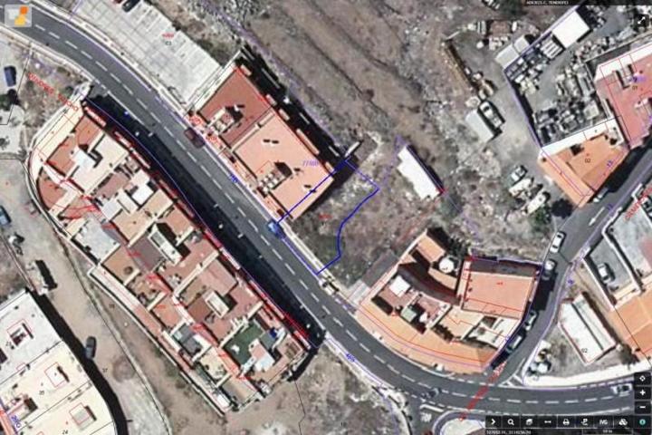 Terreno en venta en Adeje, Los Menores photo 0