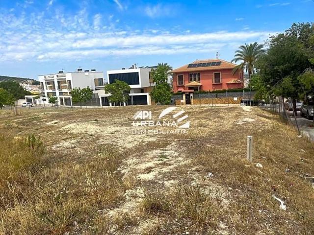 Terreno en venta en Lucena, Calle Sierra Nevada, 14900 photo 0