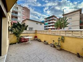 Planta baja en venta en Segur de Calafell, Segur playa photo 0