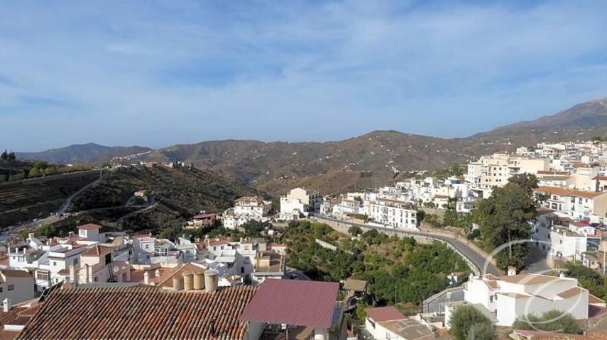 Chalet en venta en Cómpeta, Competa photo 0